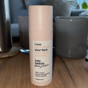 Indy beauty - Indy beauty Intense moisturising NIGHT CREAM. Oöppnad förpackning. Passar ej min hudtyp. Indy Beauty Night Cream Intensivt återfuktande och mjukgörande nattkräm som minskar förekomsten av pormaskar och avlägsnar döda hudceller. 🌸 