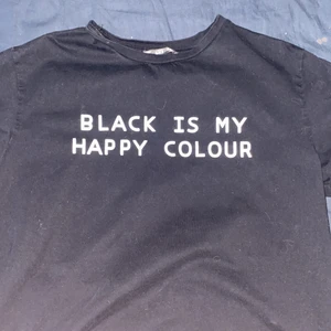 Shein t shirt - Säljer denna trögja som köpter på shein. Kan mötad upp i sthlm.