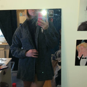 Vintage jacka  - Ascool jacka från ca 80/90 talet, fick den av min mamma och hon hade köpte den på tidiga 90 talet <3 köparen står för frakt 