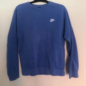 Nike sweatshirt, stl S (herrstorlek) 💙 
