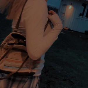 Stockholms väska ⚡️ - Hejsan säljer nu en jättefin väska perfekt till våren hösten och framför allt SOMMAREN!!❤️❤️😮‍💨 utropspris 50! 