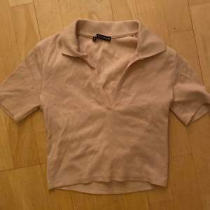 Super snygg tröja 💞älskar älskar säljer för att kommer aldrig till användning tyvärr 💞😘