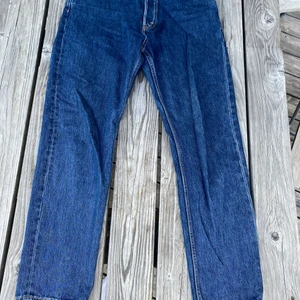 Weekday (storlek 30/30) - - Weekday - Barrel  - Storlek 30/30 Bra skick! 