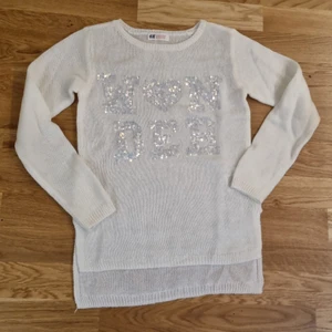 Kofta - En vit kofta Storlek: 146/152cm  