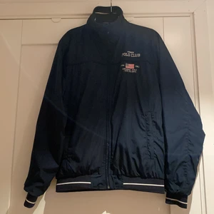 Vinson polo club storlek S  - Vår jacka i nästan helt ny.  Rekommenderar 100%