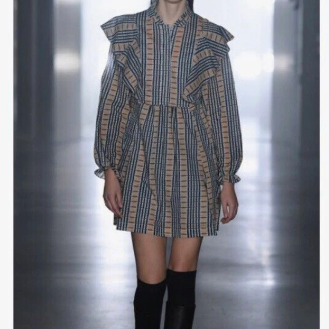 Klänning från Samsoe Samsoe - 90