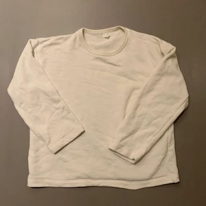 Arket Cream Boxy Sweatshirt - Fint skick utan defekter