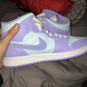 Jordans - Jordans i aqua