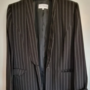 Randig kavaj - Oversized kavaj i storlek 42. 