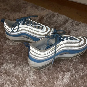 Skor - Nike air Max 97. Fint skick!!