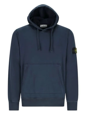 Mörkblå hoodie från stone island - Snygg mörkblå hoodie från Stone Island med klassisk huva och dragsko. Tröjan har en ficka framtill och den ikoniska logotypen på vänster ärm. Perfekt för en avslappnad och trendig stil. Pris kan såklart diskuteras🌟👑