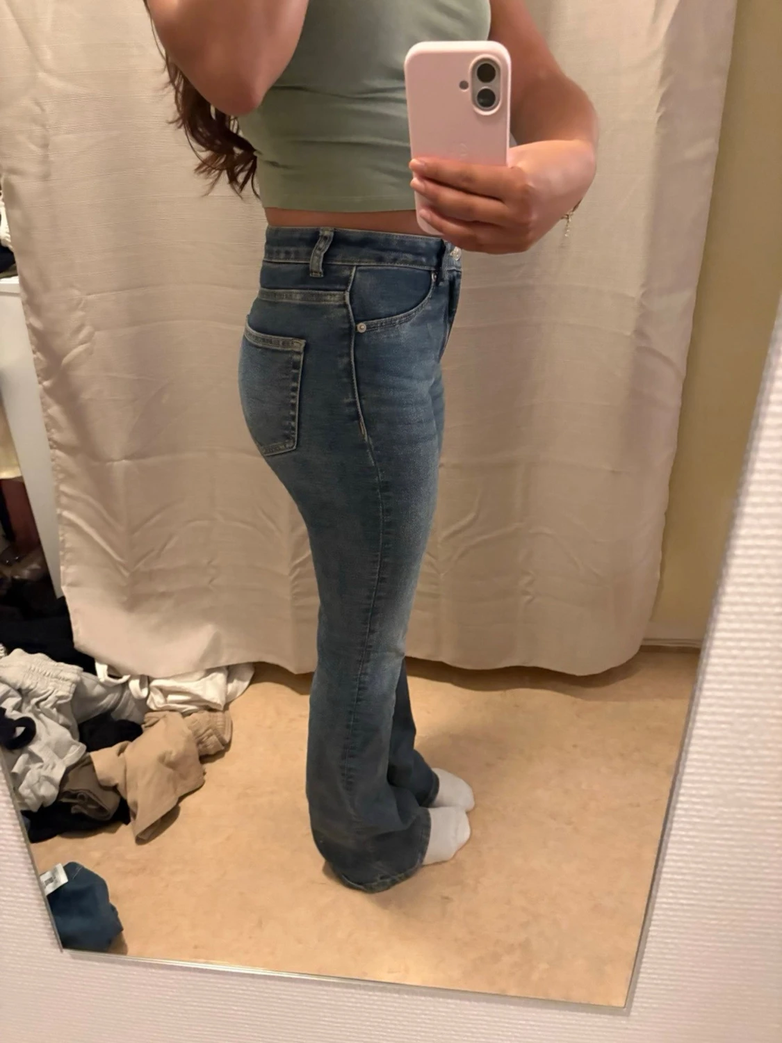 Blå bootcut jeans med hög midja - 1