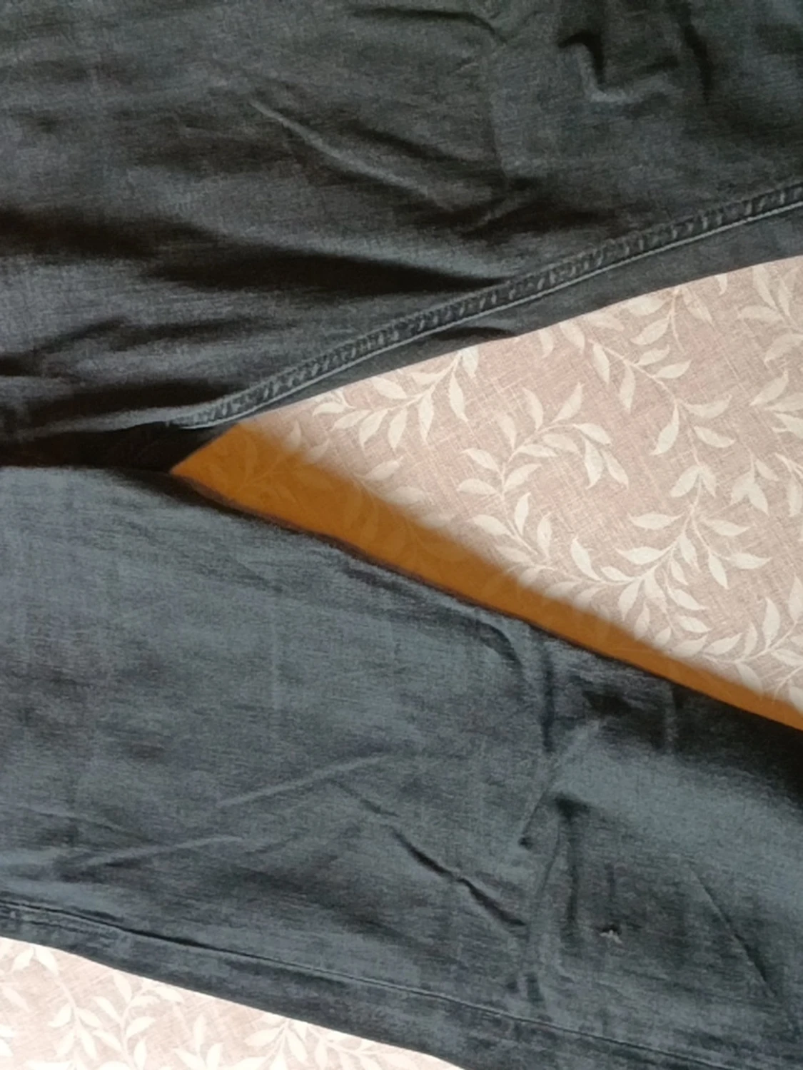 Svarta raka jeans med fem fickor, det är Replay jeans - 4