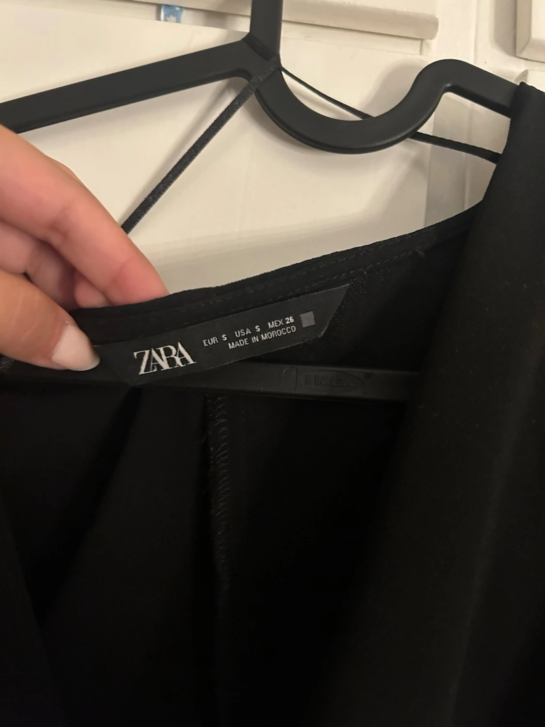 Svart omlottopp från Zara - 1
