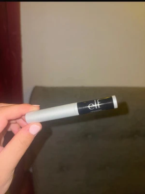 Nytt franserum ifrån elf  - Aldrig använt 