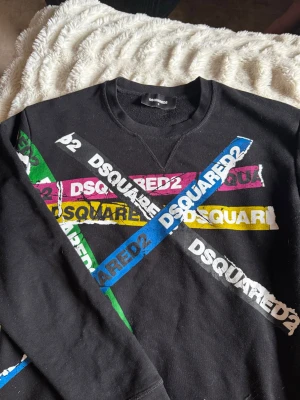 Svart sweatshirt från Dsquared2 - Svart sweatshirt från Dsquared2 