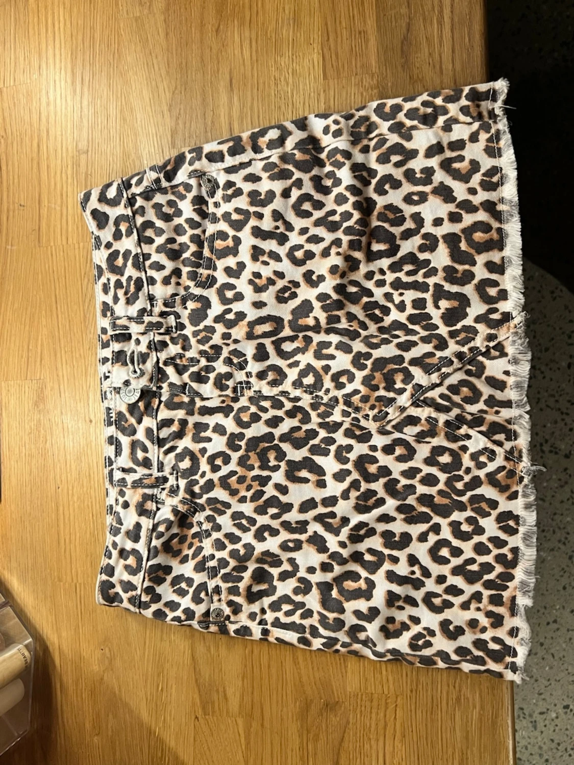 Leopardmönstrad kortkjol i bomull - 2