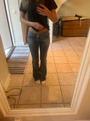 Bootcut jeans - Fornarnia jeans i mycket bra skick strl 26