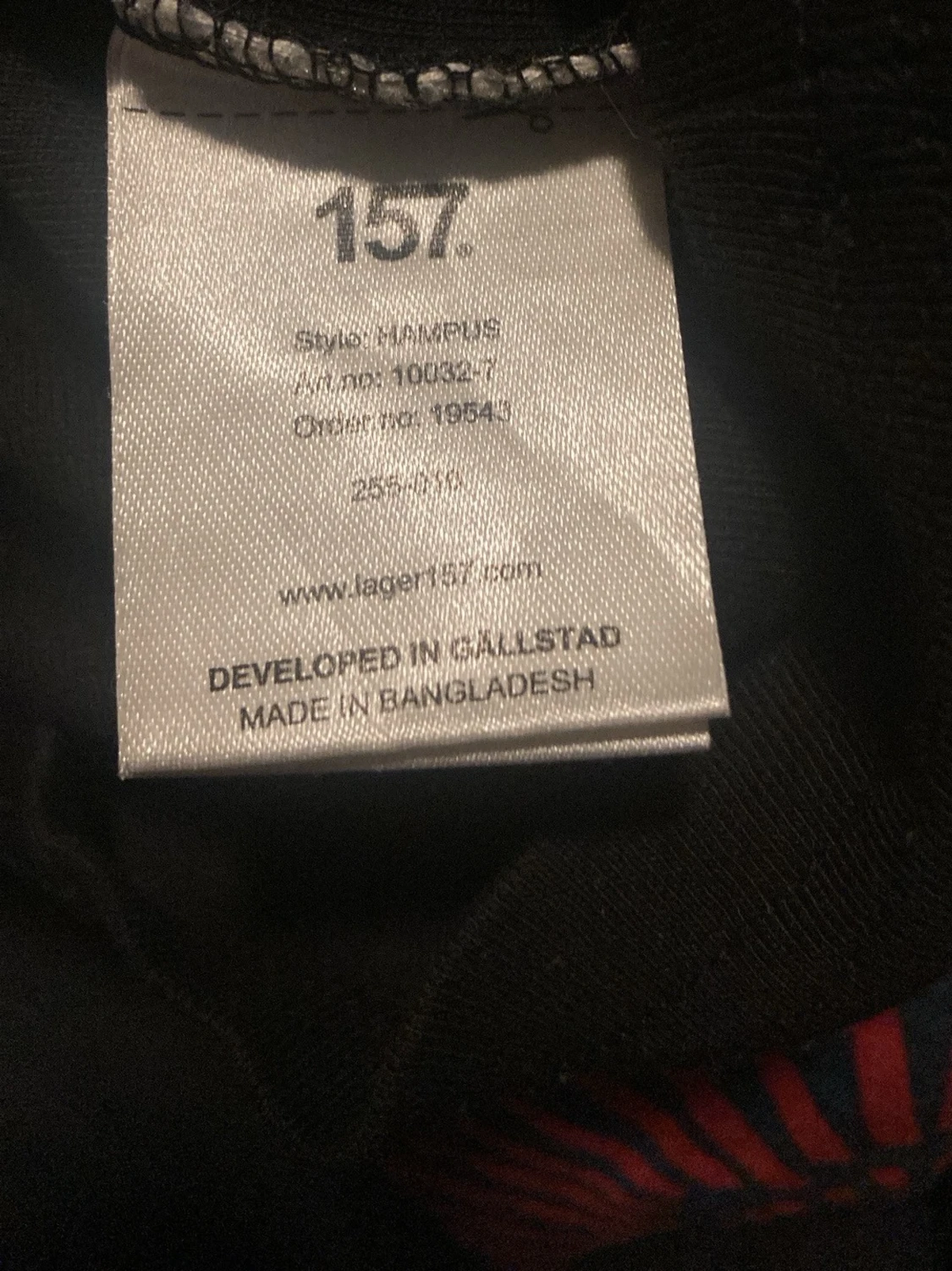 Svart ribbad linne från 157 vitt ribbad linne från 157 - 1