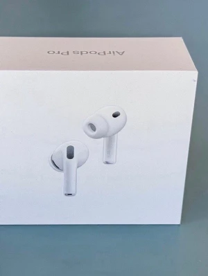 AirPods Pro 3 (2025 - 🎧 Trådlösa In-Ear Hörlurar – Helt nya & Inplastade!  Snygga och moderna trådlösa in-ear-hörlurar med riktigt bra ljud och kraftfull bas. Perfekta för musik, samtal, träning och vardagsbruk.  ✨ Funktioner: • Aktiv brusreducering (ANC) • Transparensläge • Adaptivt ljud • Touch-kontroller • Trådlös anslutning • Laddningsetui • Bekväm in-ear-design • Helt nya och inplastade  📦 Skick: Helt nya, aldrig använda  Skicka gärna ett meddelande vid frågor eller intresse!