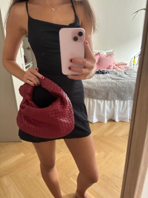 Väska  - As snygg väska, älskar färgen❣️❣️❣️