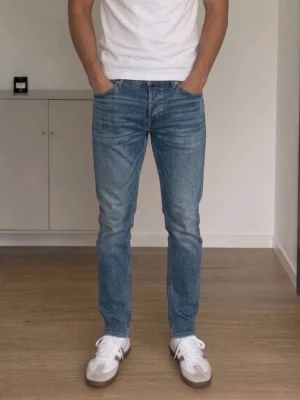 Snygga jack and jones jeans  - Fint skick! W32 L32  Hör av dig vid frågor! 