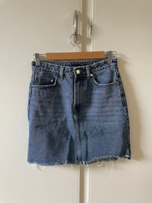 Jeanskjol  - Bra skick.
