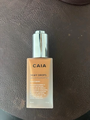 Caia dewy drops  - Caia dewy drops oöppnad 