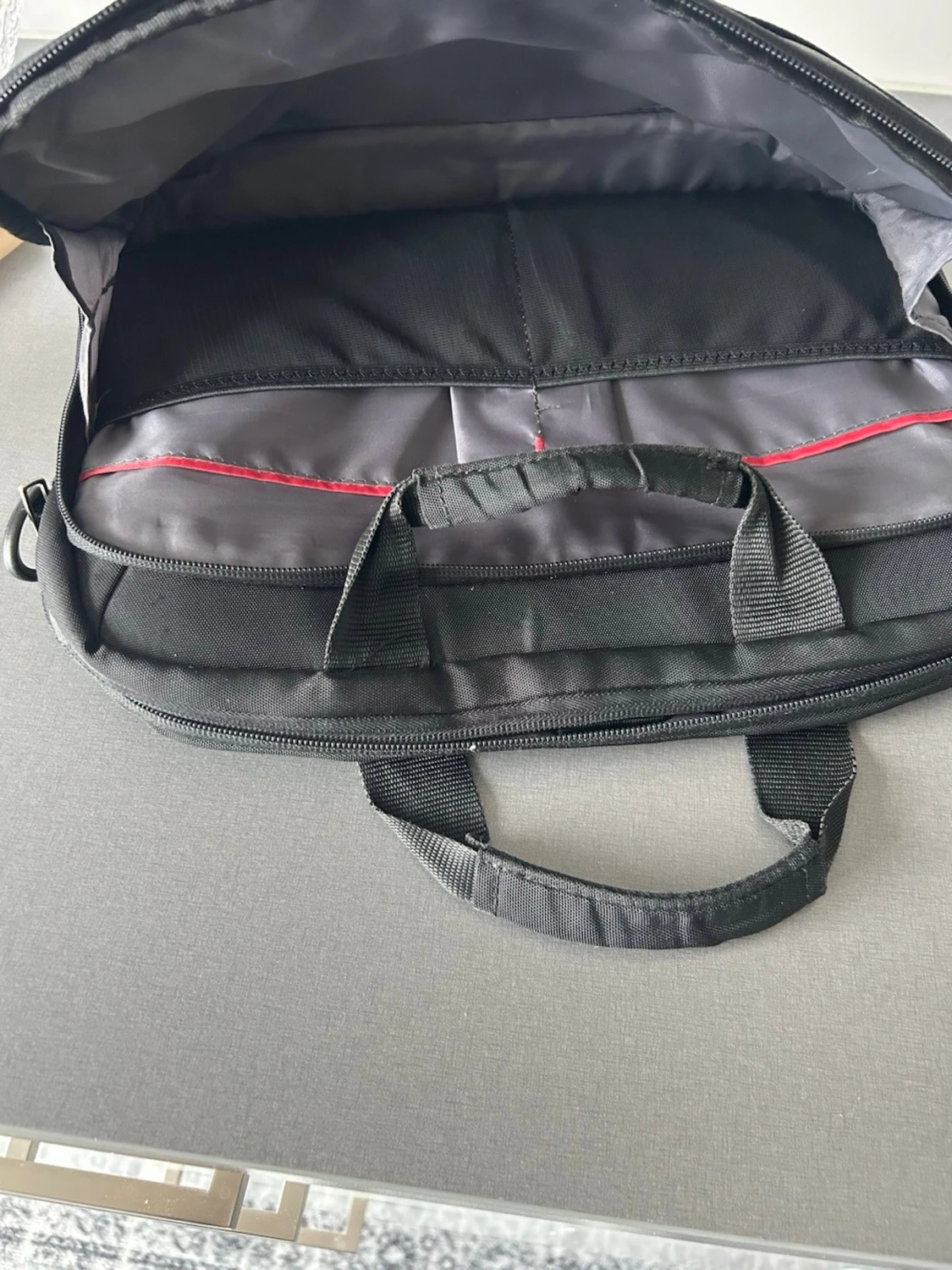 Svart datorväska med handtag - Samsonite - 3