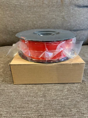 Röd PLA Filament för 3D-Skrivare - PLA Filament för 3D-skrivare Oöppnad och vakuumpackad 1kg, 1.75mm Passar alla sorters 3D skrivare och AMS/AMS Lite.