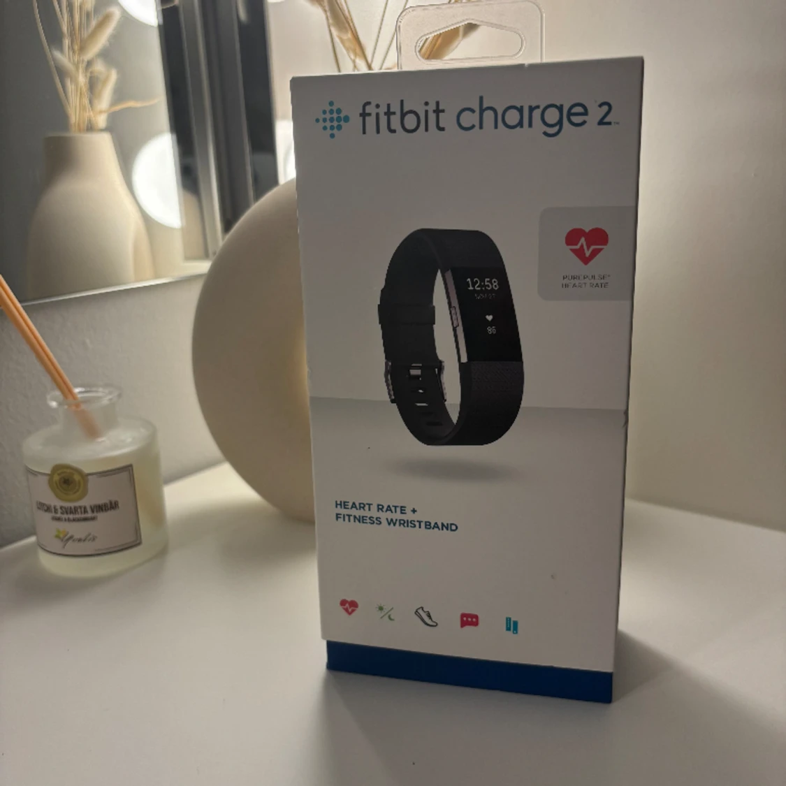 fitbit charge 2 smartwatch