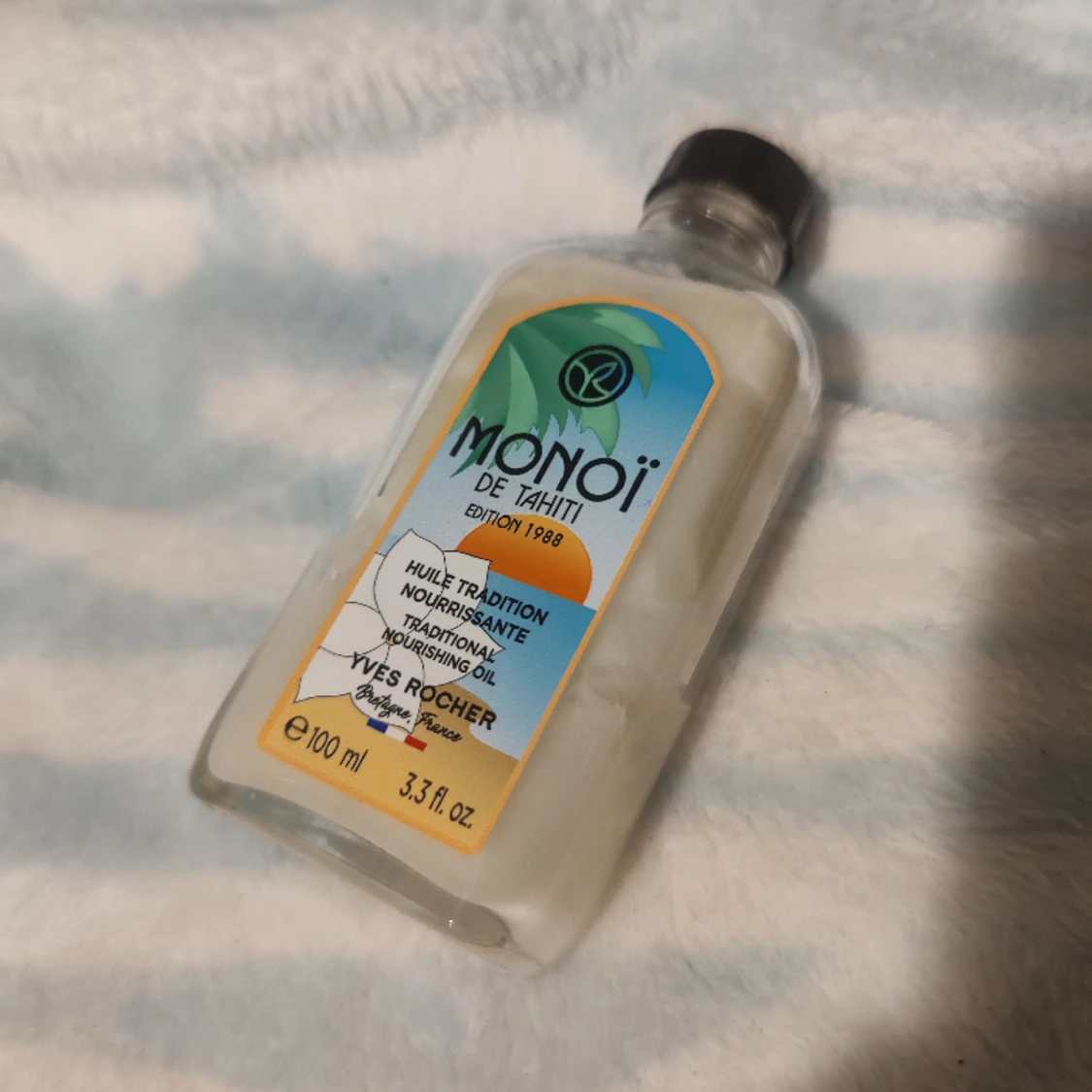 Oöppnad Monoï de Tahiti Yves Rocher 