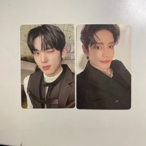 ZB1 PHOTOCARDS - Har dessa zb1 photocards som jag säljer! Kan också byta mot vad som helst på andra bilden, annars gäller dessa priser -- X|60 -- (kr) // Frakt från 18kr // Skriv till mig om du vill köpa eller byta! 