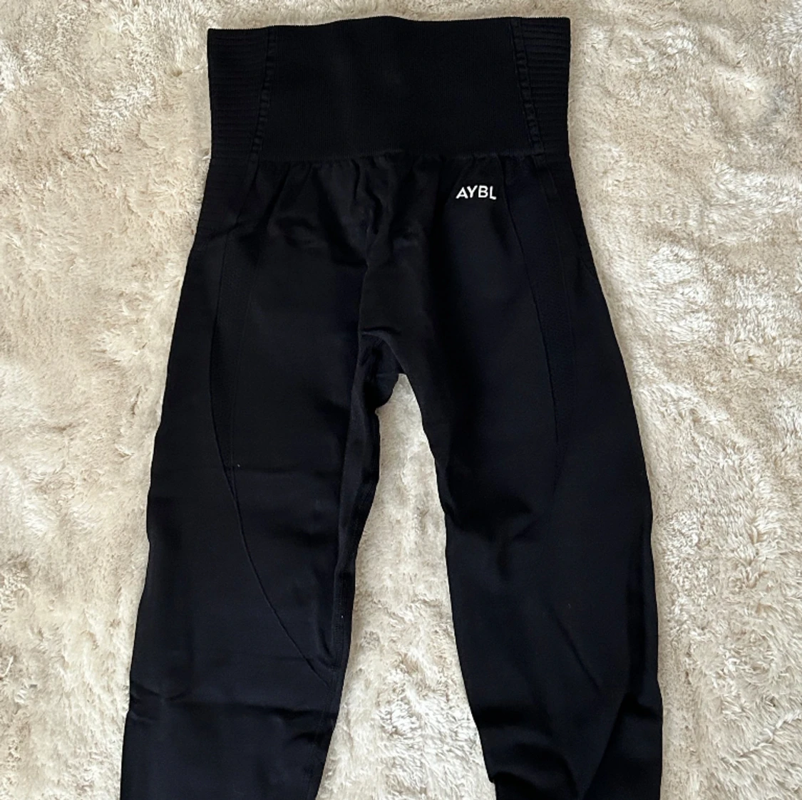 AYBL svarta seamless leggings  - 90