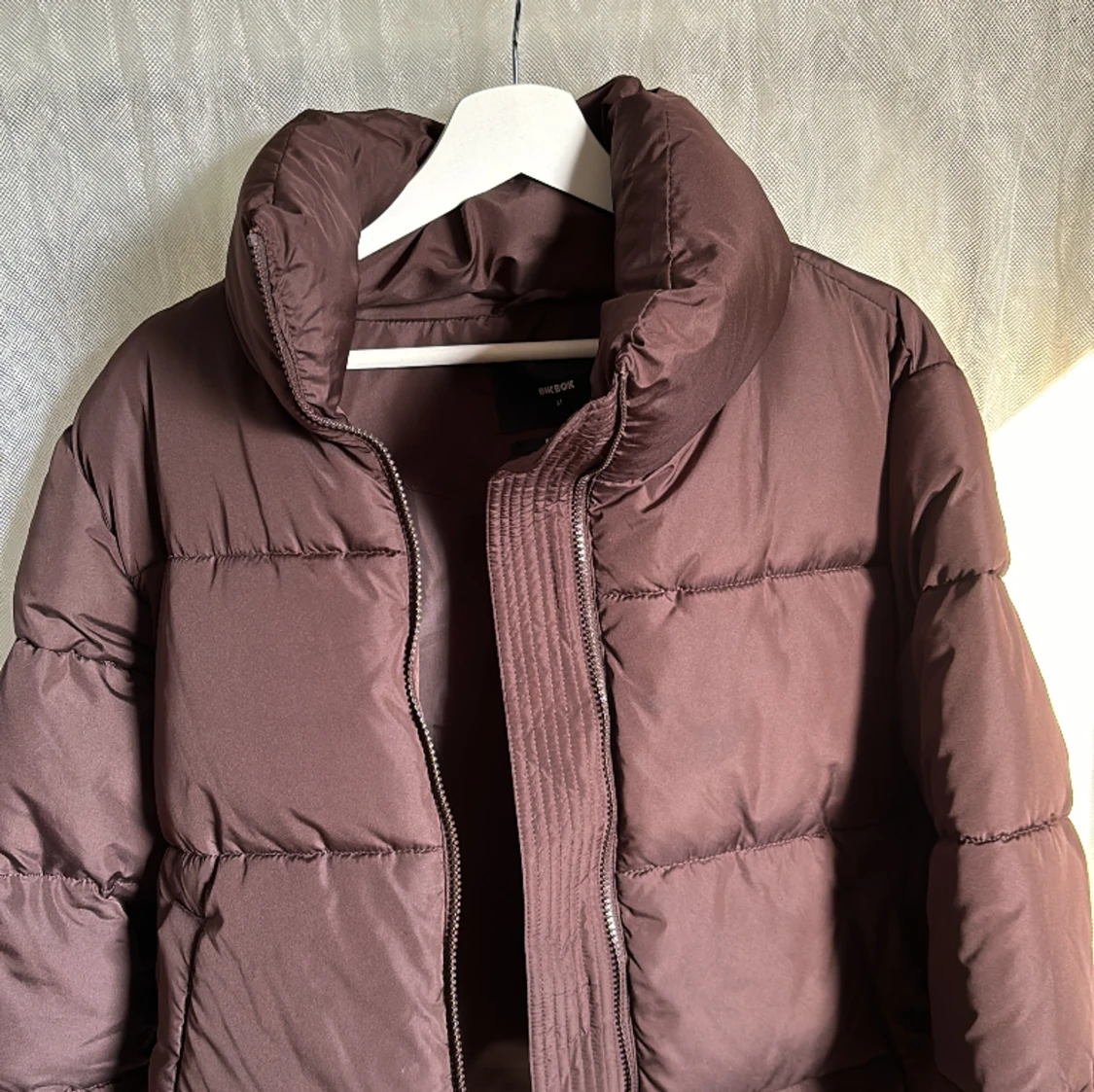 Brun puffer jacka  - 91
