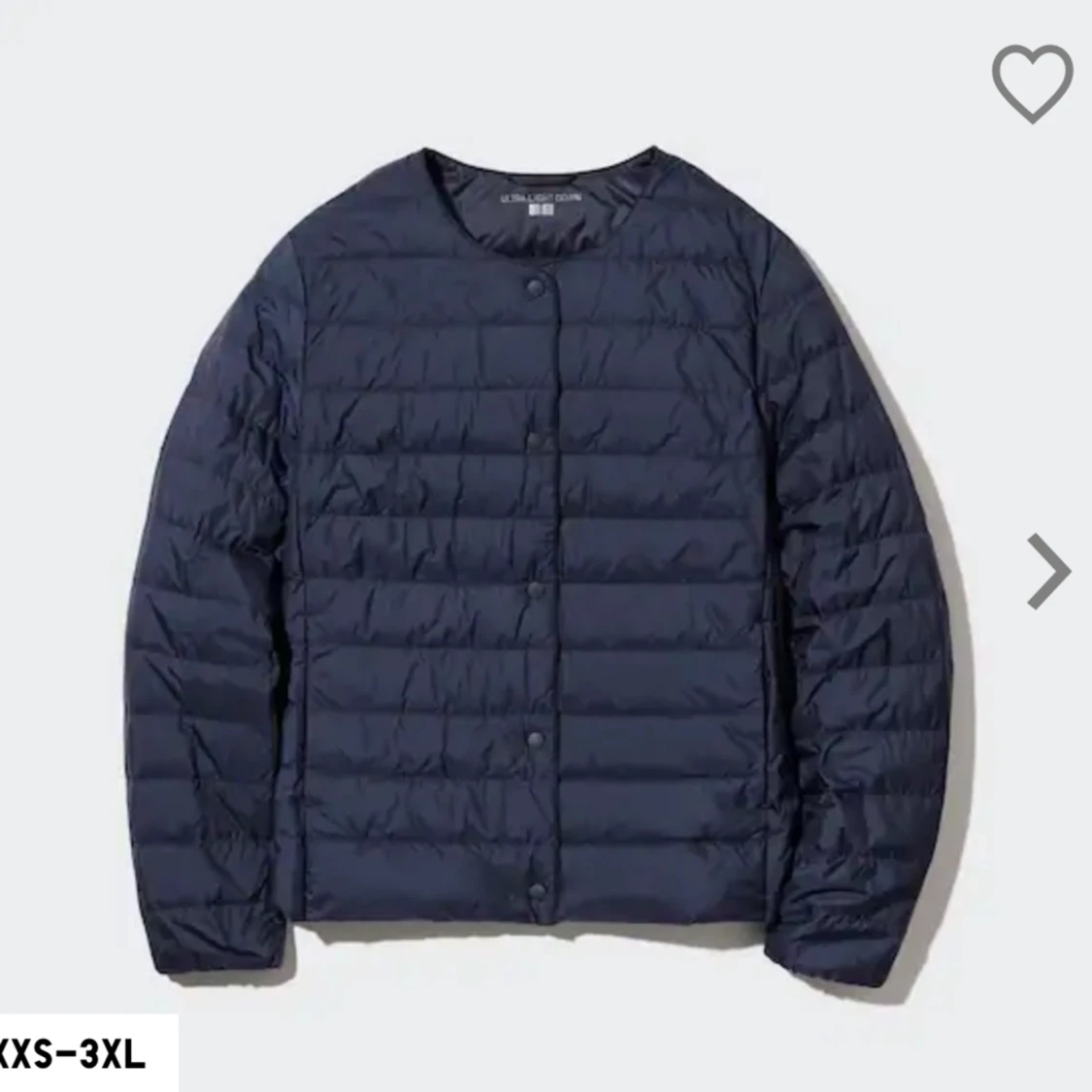 En fin marin blå tunn jacka 