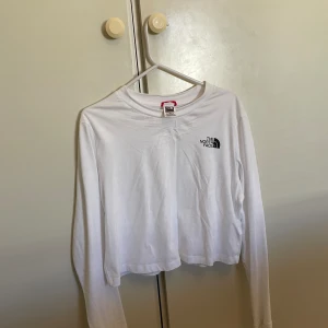 The north face tröja  - Vit tröja i bra sick 