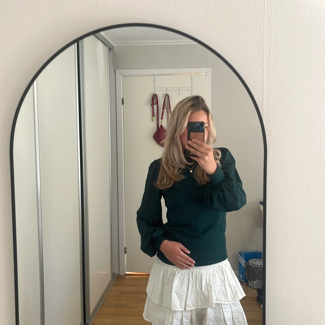 Mörkgrön blus - 90