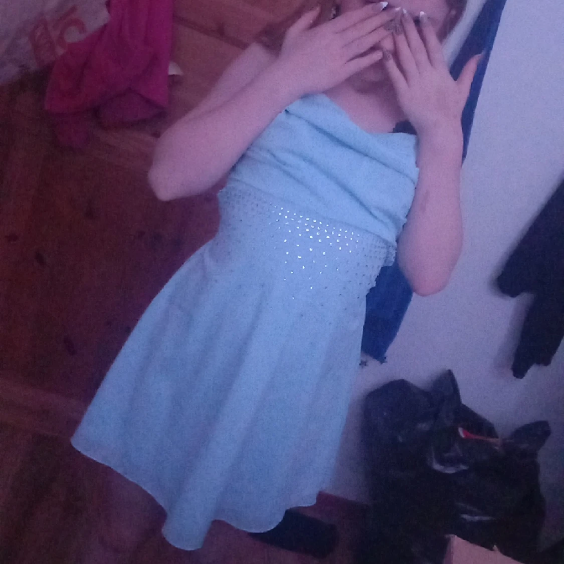 vacker klänning storlek xs använd vid ett tillfälle Från shein kontakta mig om du är intreserad 💕 - 90