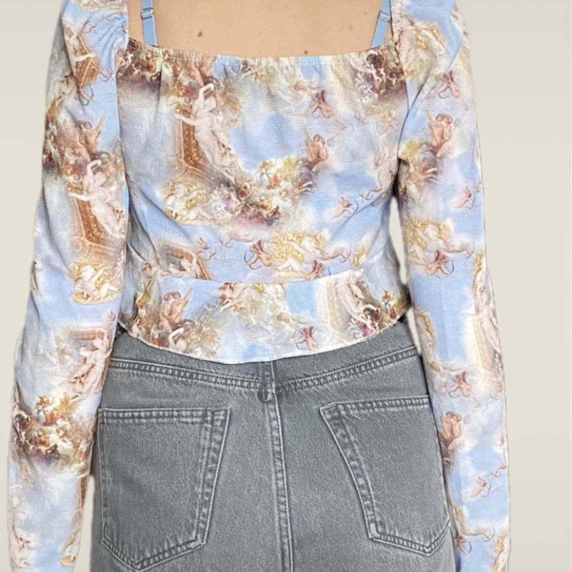 Mönstrad blus i pastellfärger  - 91