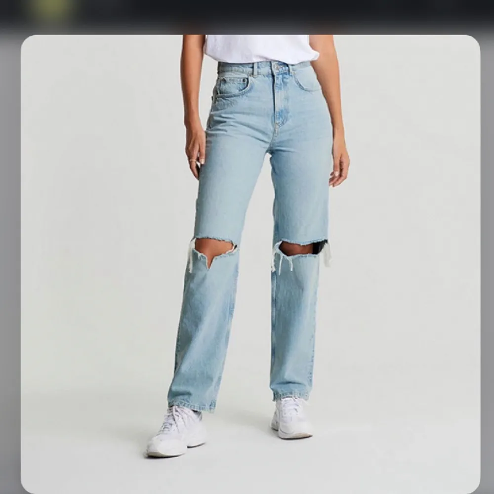 Ljusa jeans från Gina. Aldrig kommit till användning, endast testade. Pris kan diskuteras!. Jeans & Byxor.
