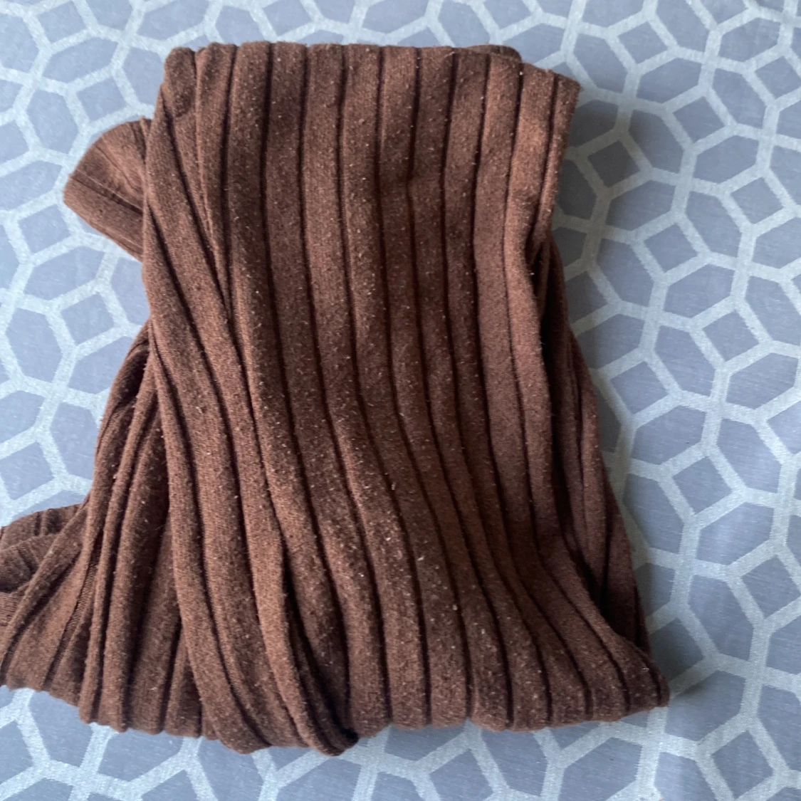 Bruna ribbade byxor från Lindex - 91