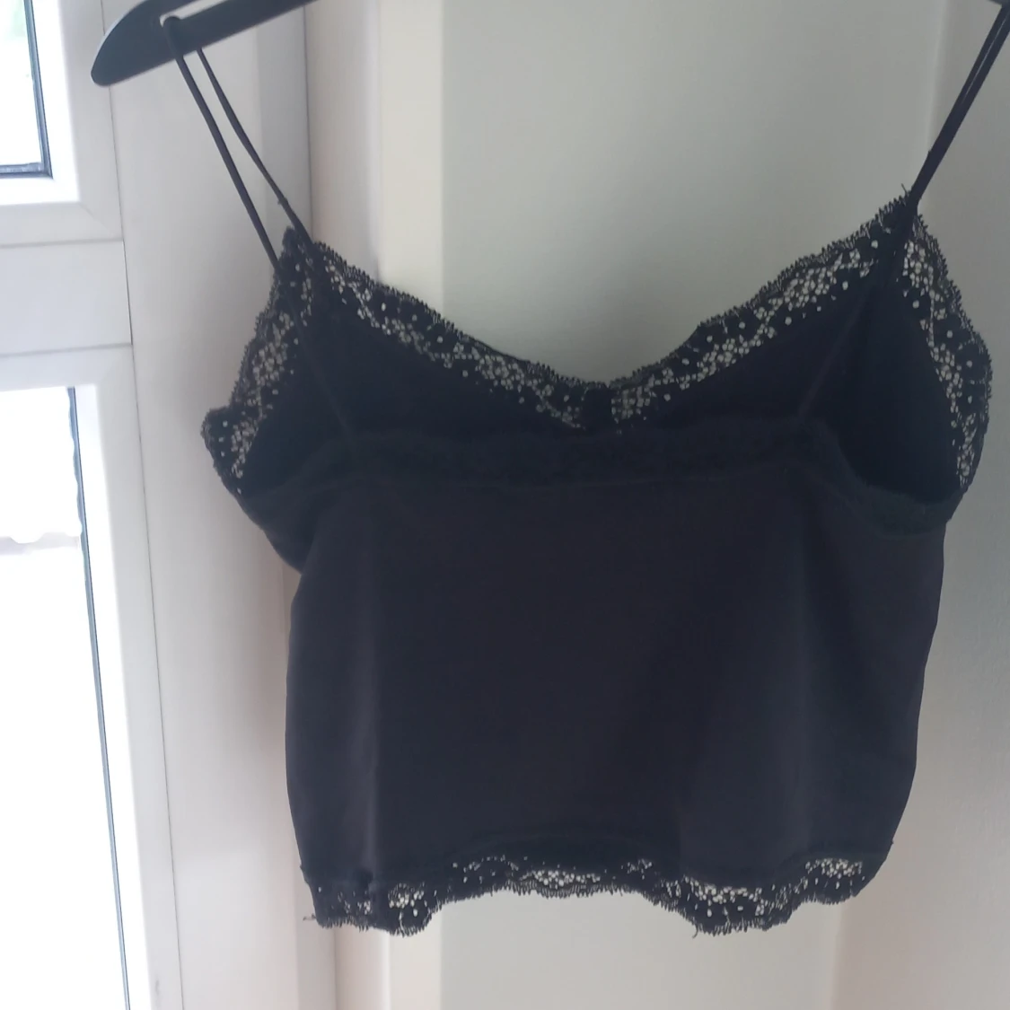 Svart spetslinne  - 90