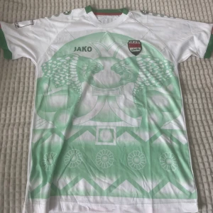 Irak tröja - Den är helt ny har haft på mig den en gång bara 