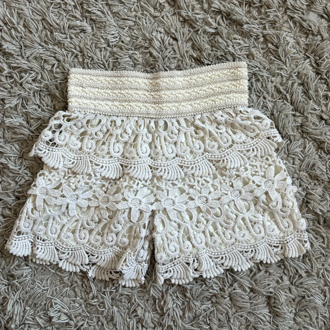 Spetsshorts 