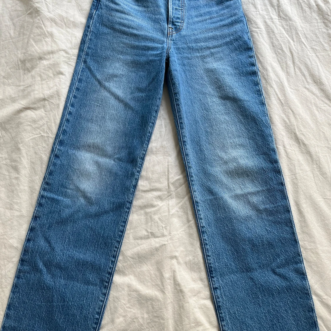 Levi’s jeans - 90