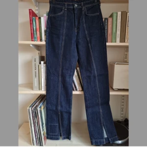 Byxor från weekday - Byxor från weekday