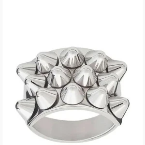 Edblad ring - Skit snygg ring från Edblad. Inga defekter alls. Säljer därav jag har 2❤️❤️