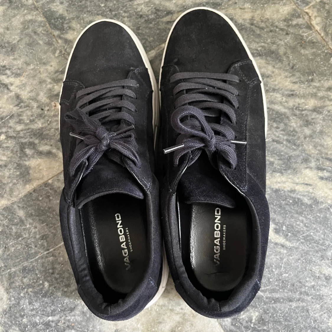 Vagabond 2.0 paul mörkblå - 90