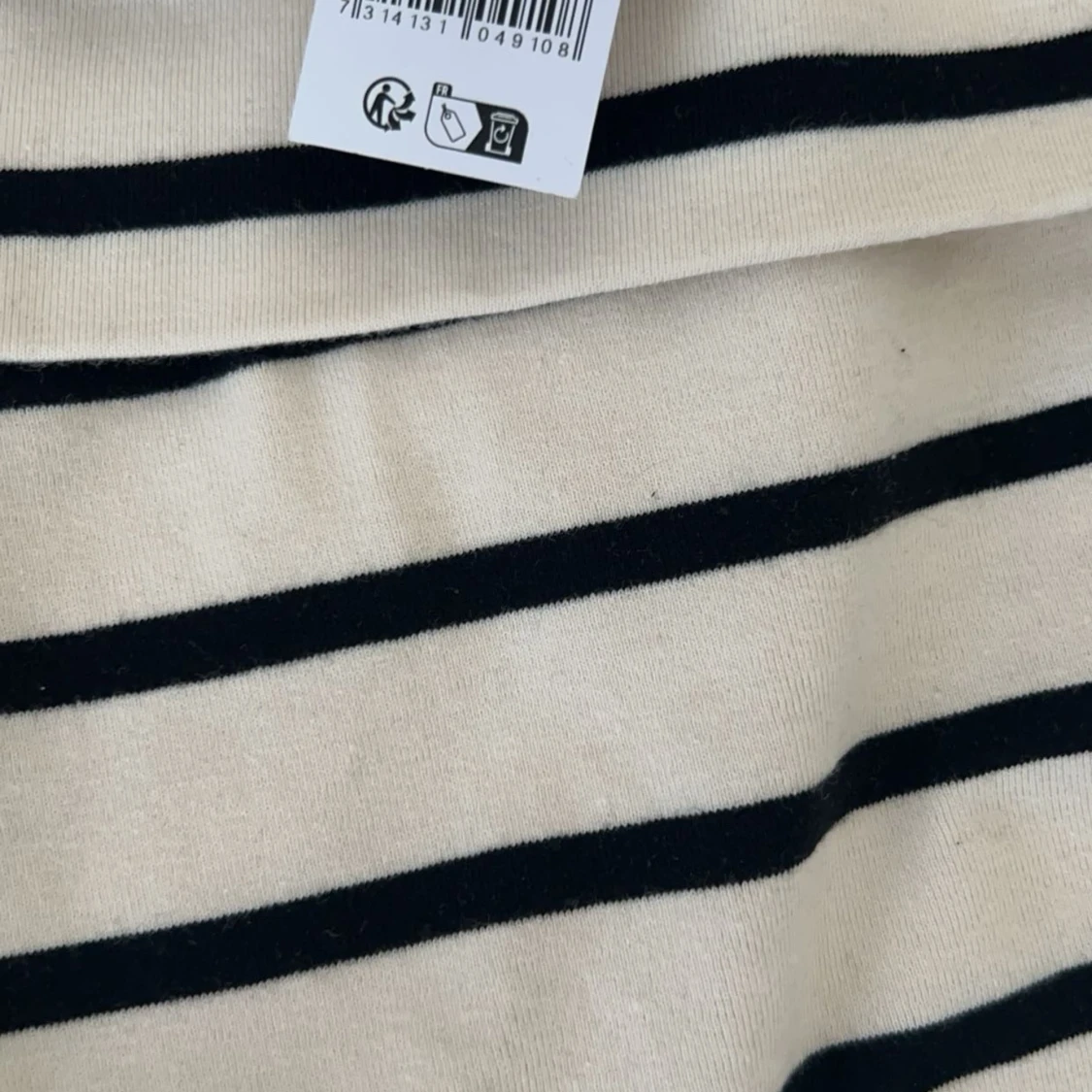 Helt oanvänd top  - 90